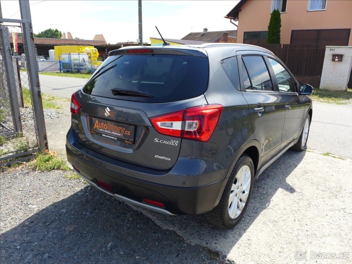 2016 Suzuki S-CROSS - 3