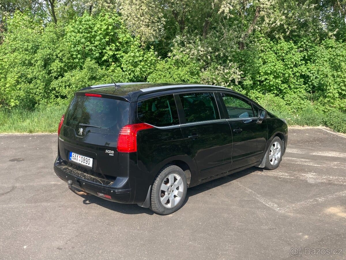 2012 Peugeot 5008 - 3