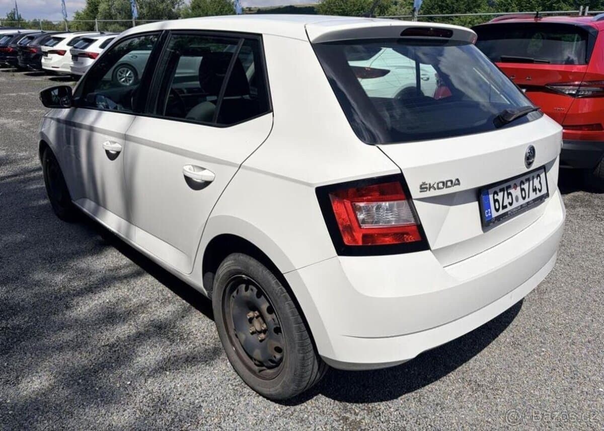 2015 Škoda FABIA - 3