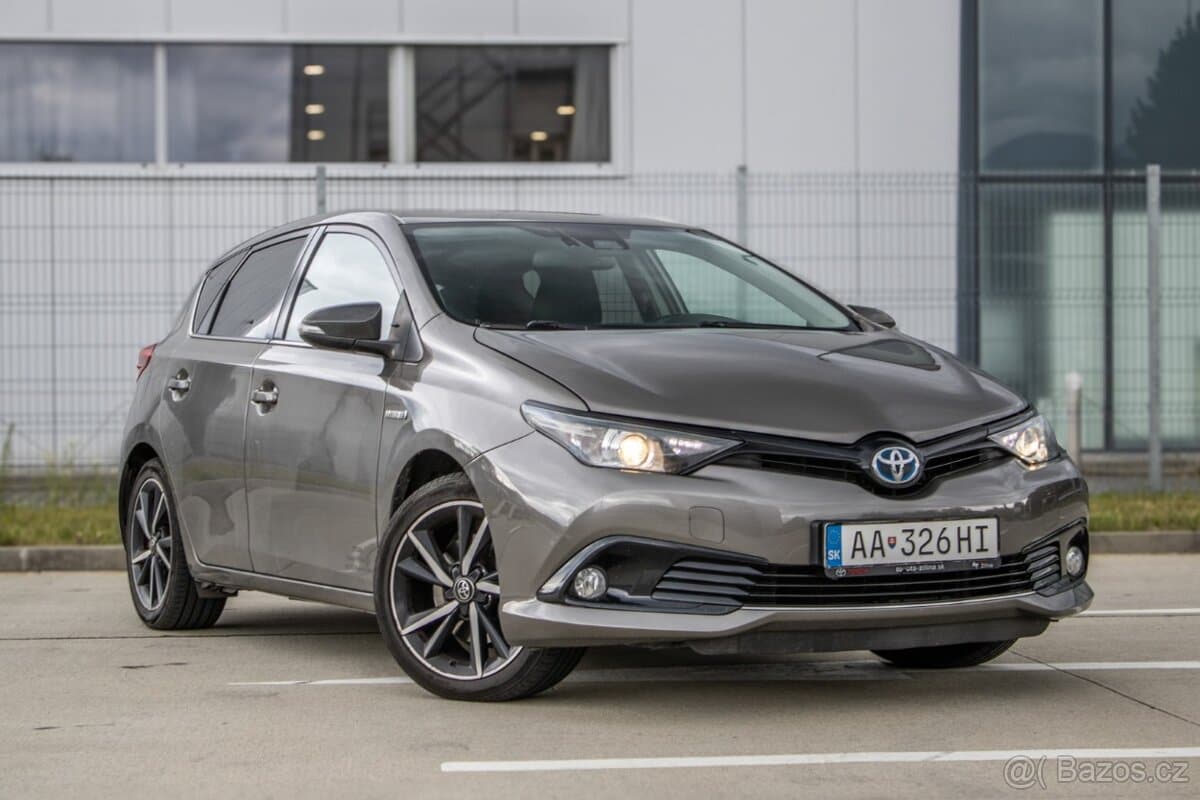 2018 Toyota AURIS - 3