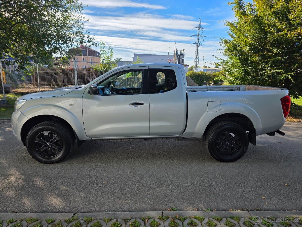 2020 Nissan NAVARA - 3