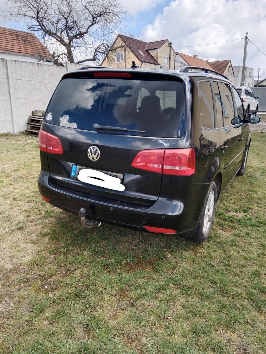 Volkswagen TOURAN - 3