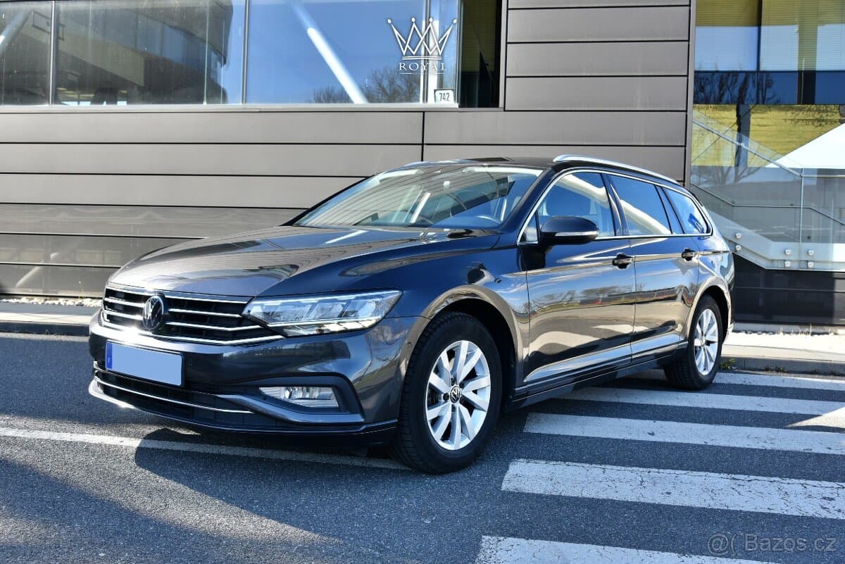 2021 Volkswagen PASSAT - 3