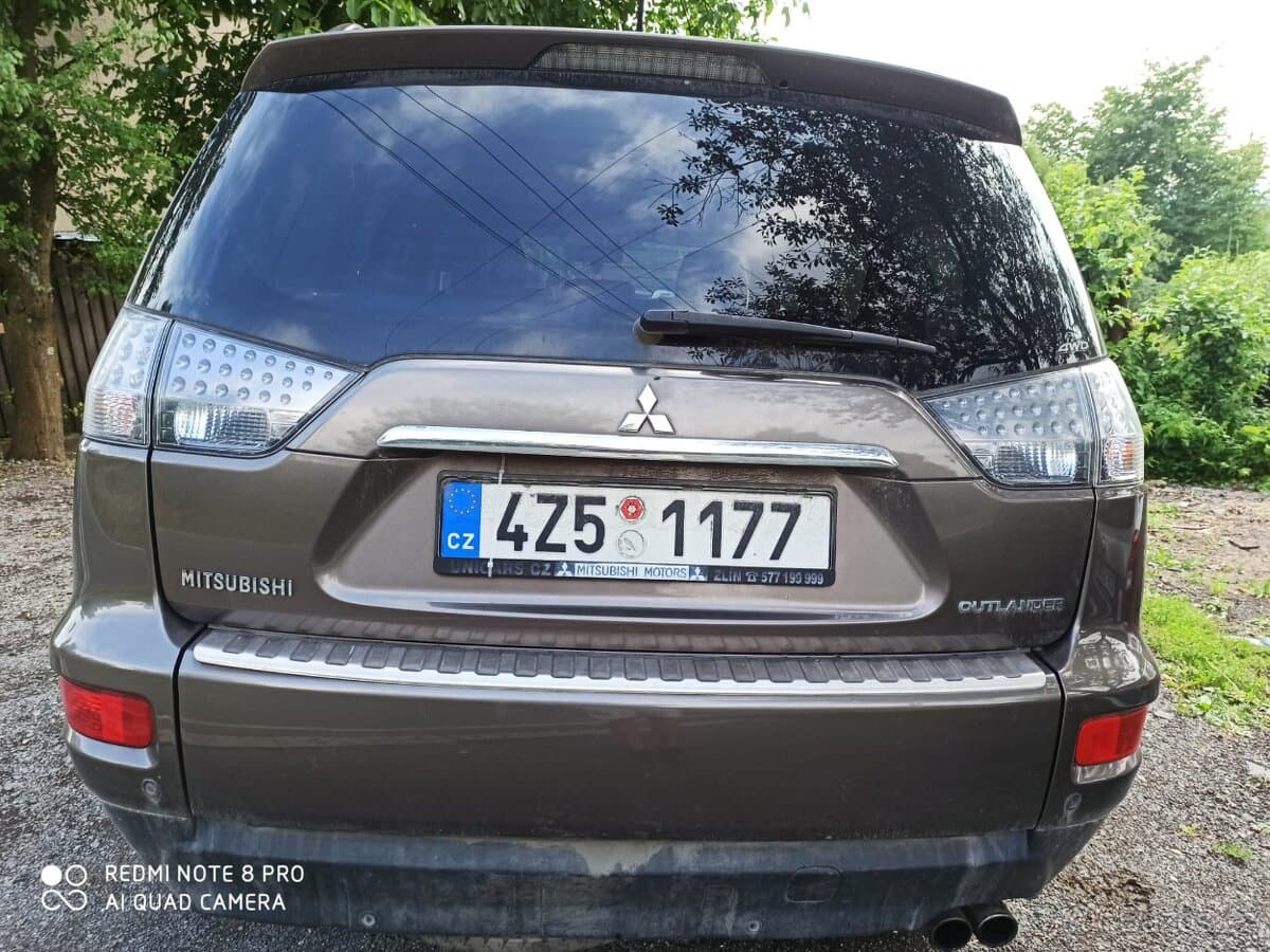2011 Mitsubishi OUTLANDER - 3