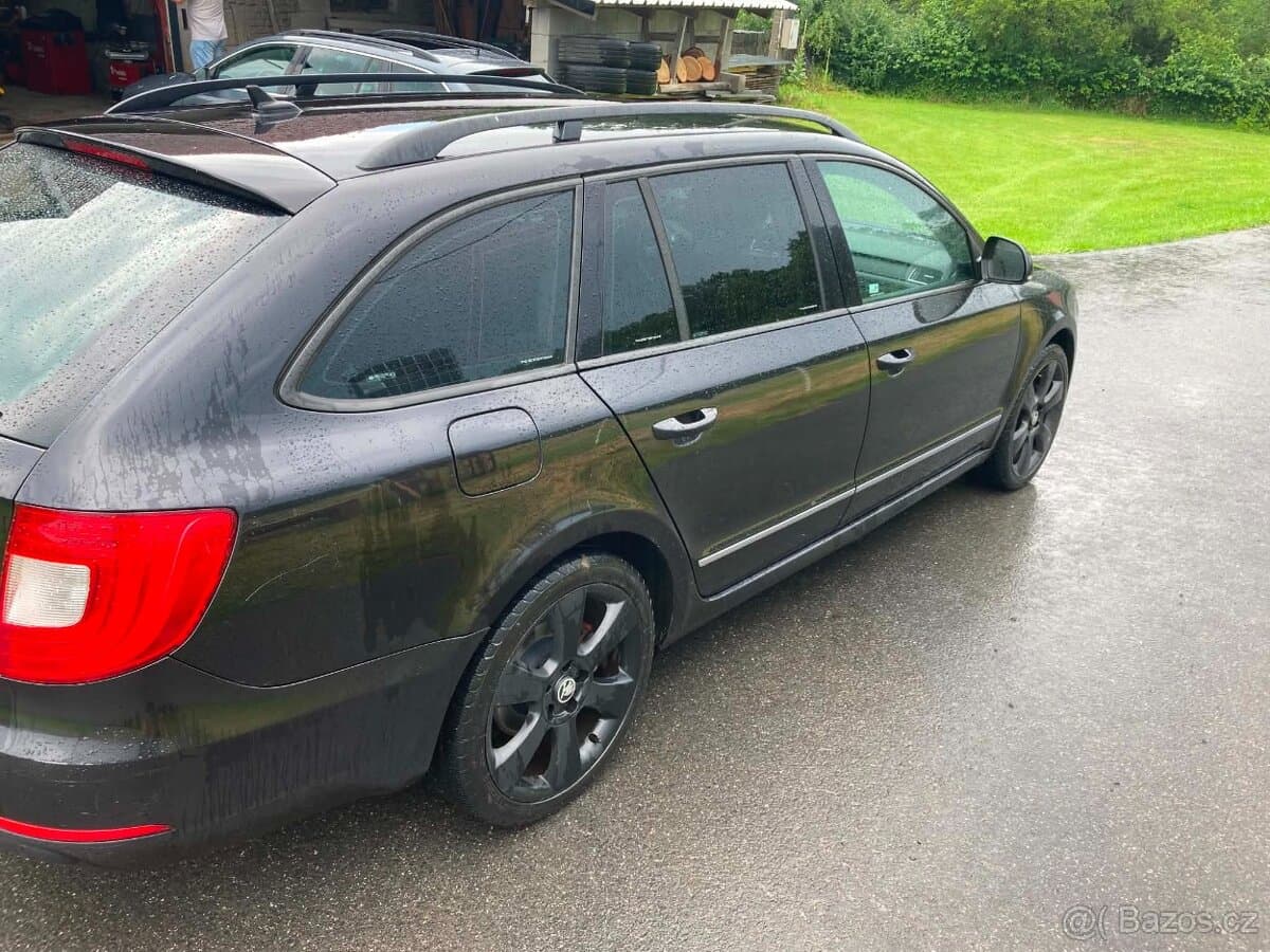 2010 Škoda SUPERB - 3
