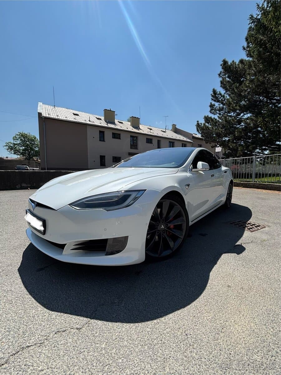 2017 Tesla MODEL S - 3