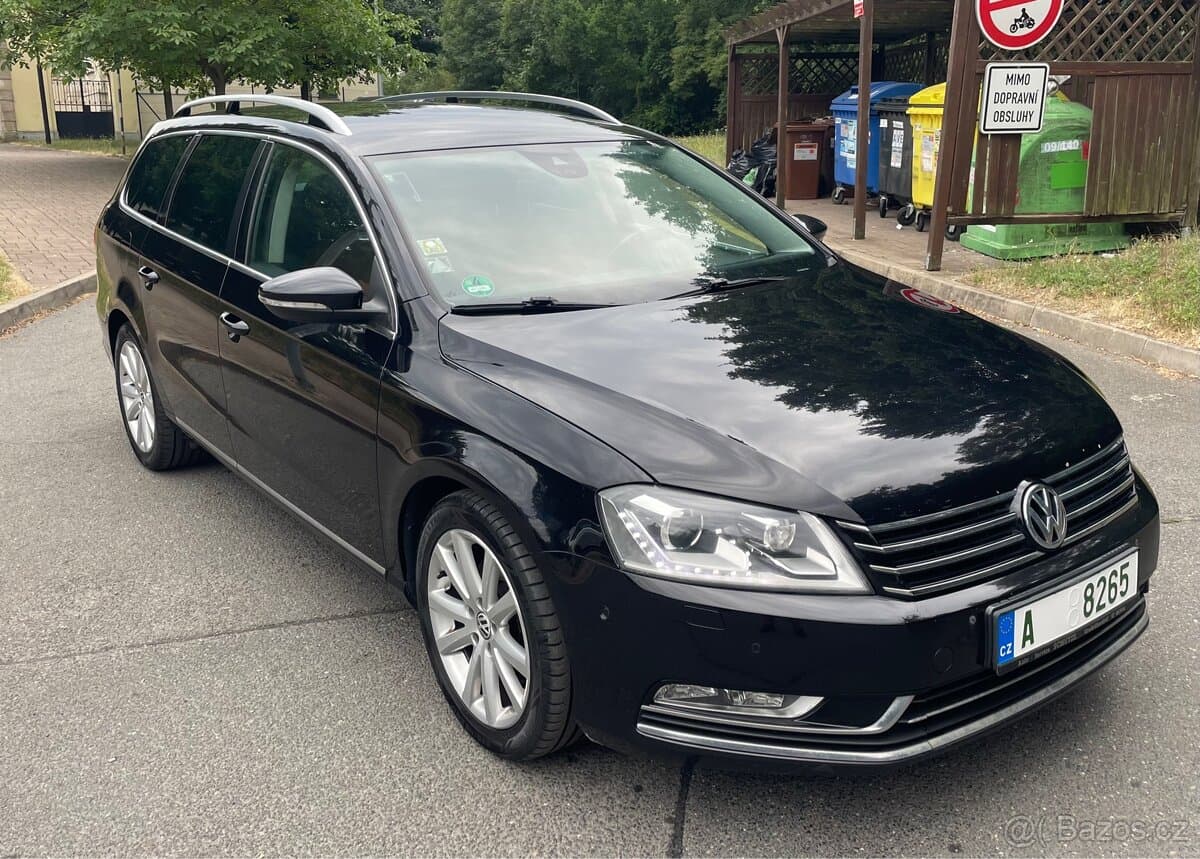 2012 Volkswagen PASSAT - 3