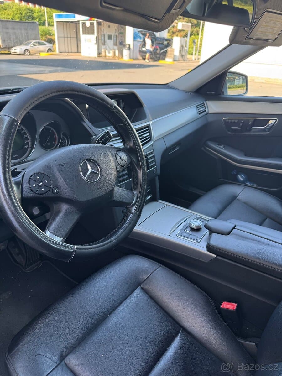 2010 Mercedes-Benz OSTATNÍ - 3