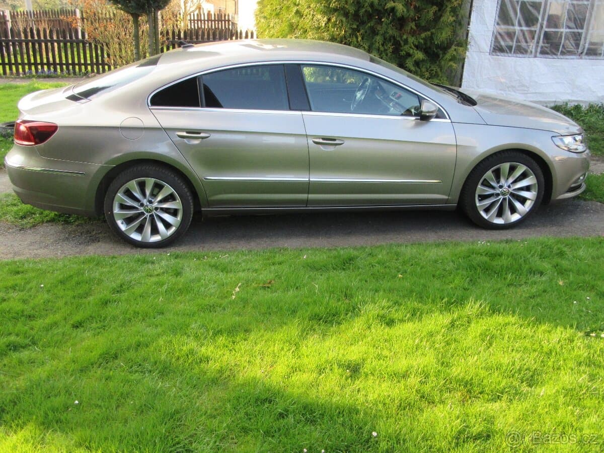2012 Volkswagen PASSAT CC - 3