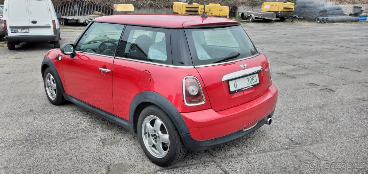 2010 Mini COOPER - 3