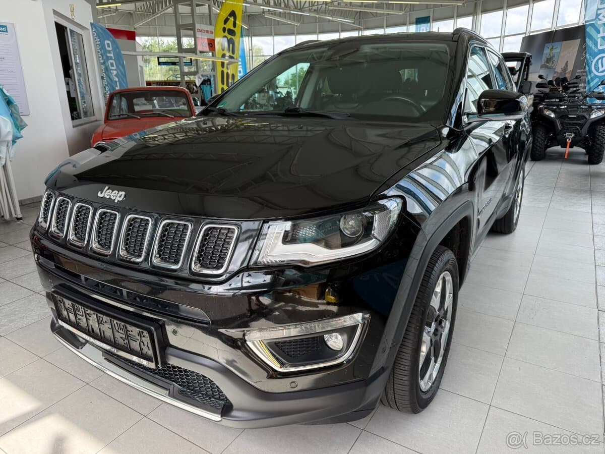 2018 Jeep COMPASS - 3