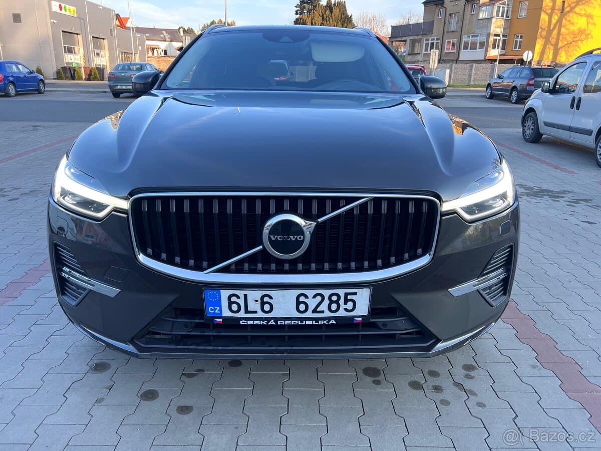 2021 Volvo XC60 - 3