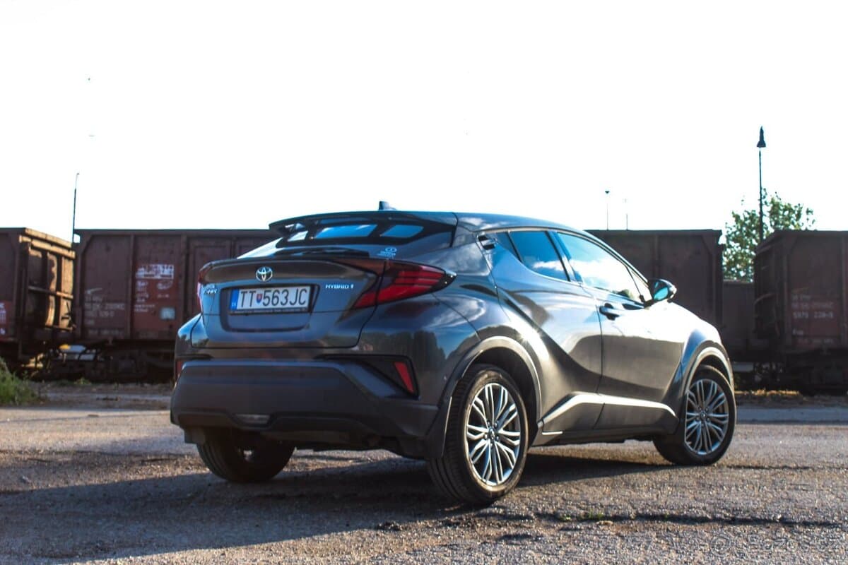 2020 Toyota C-HR - 3
