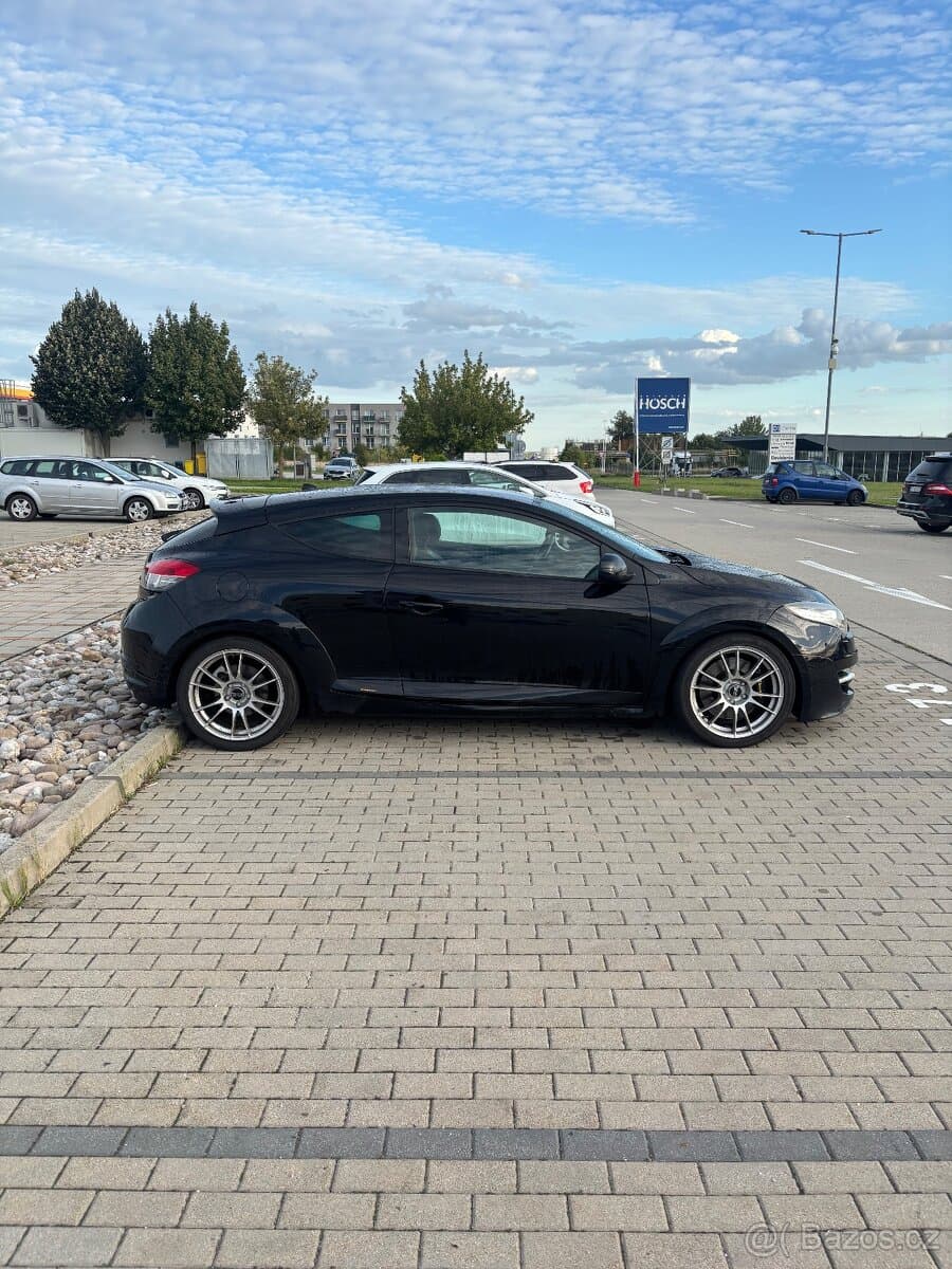 Renault MEGANE - 3