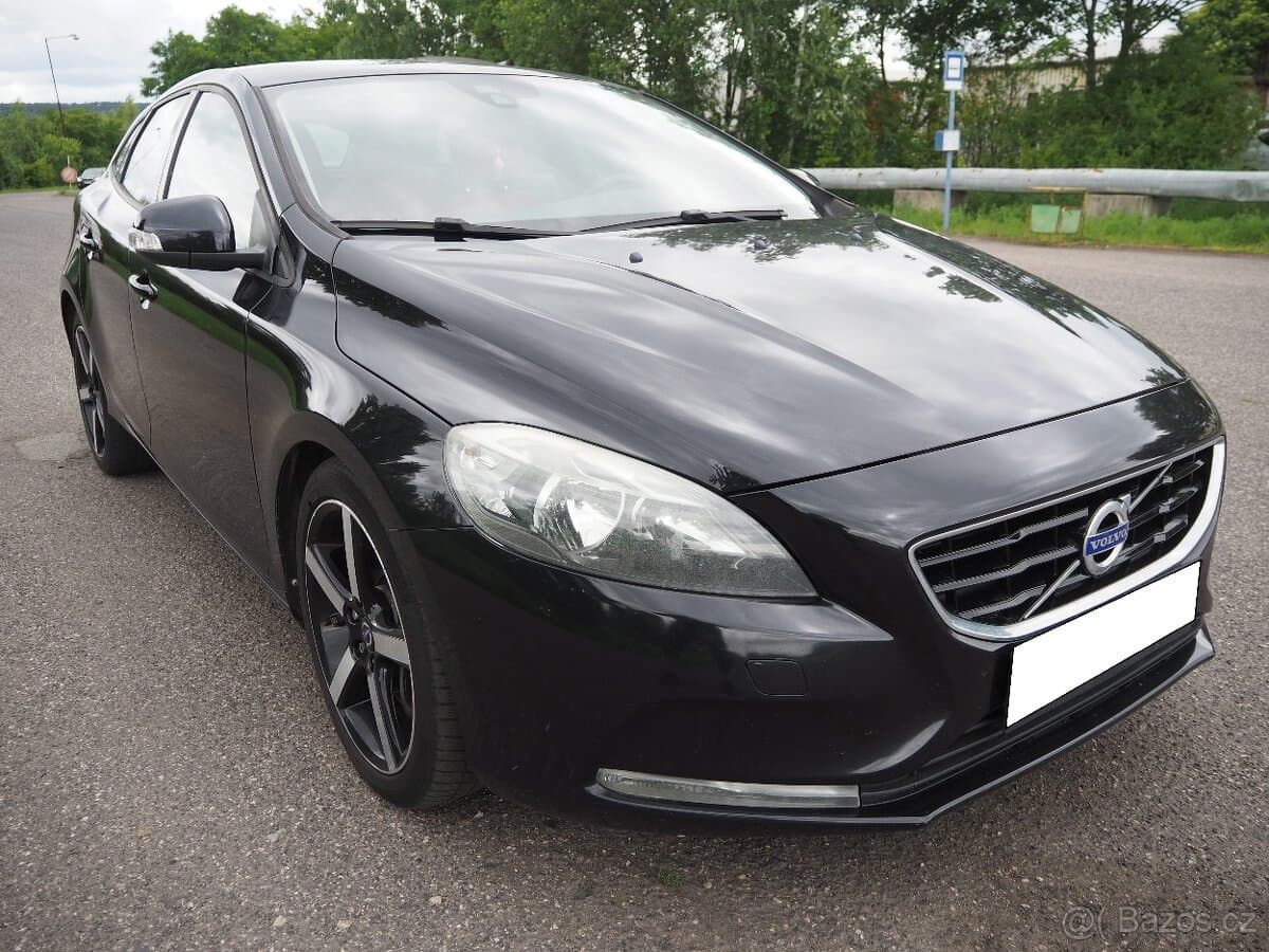 2015 Volvo V40 - 3
