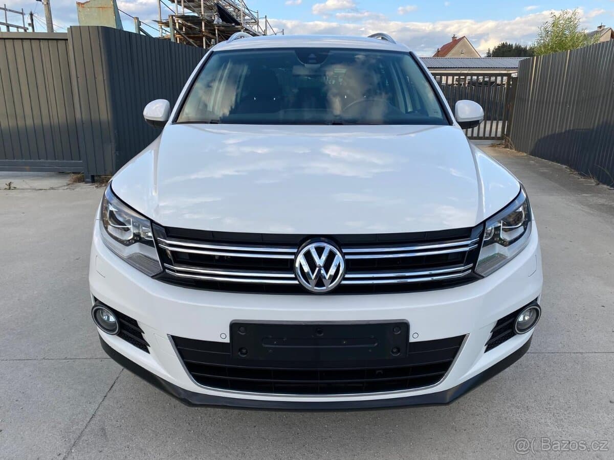 2012 Volkswagen TIGUAN - 3