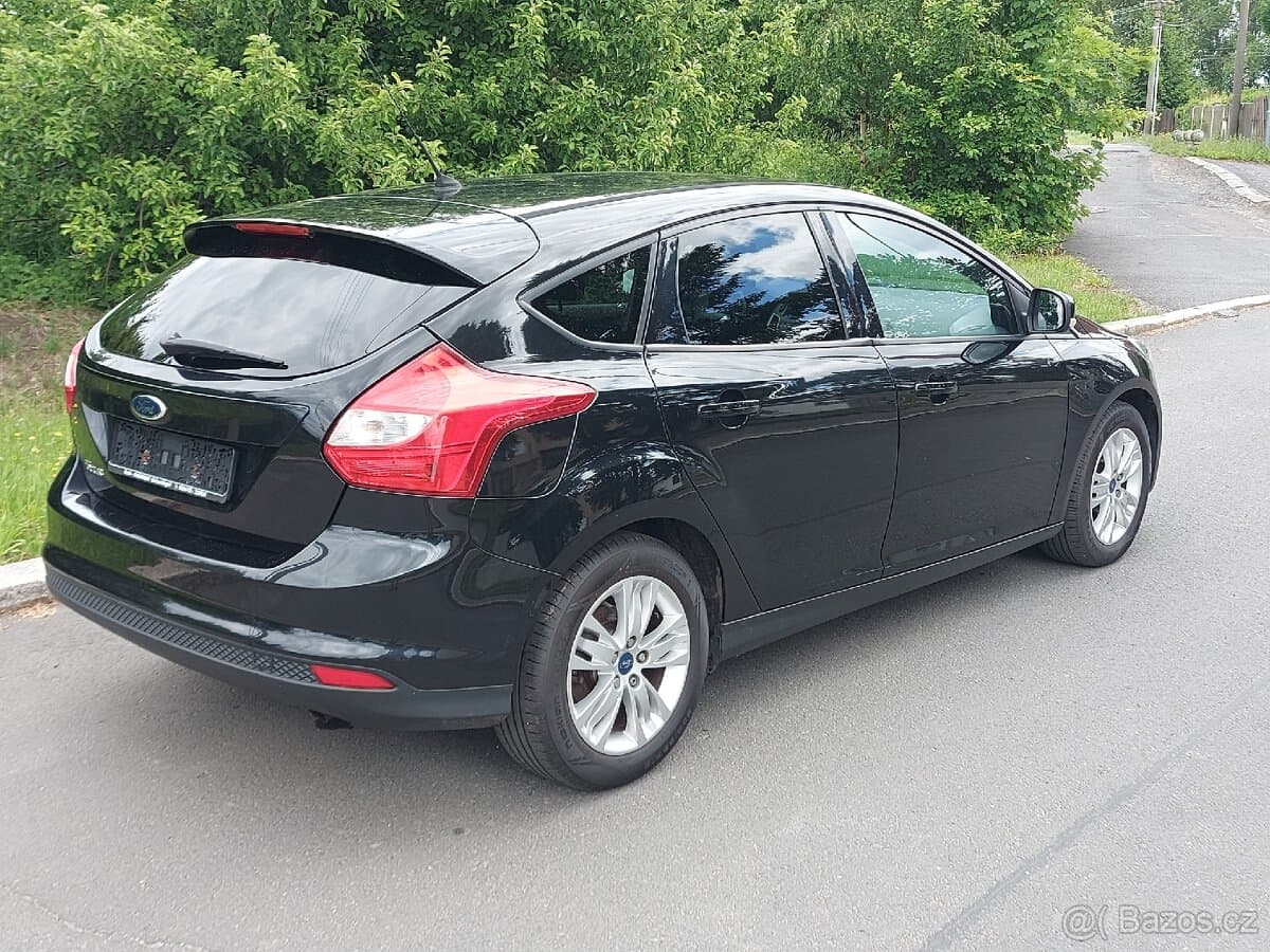 2012 Ford FOCUS - 3