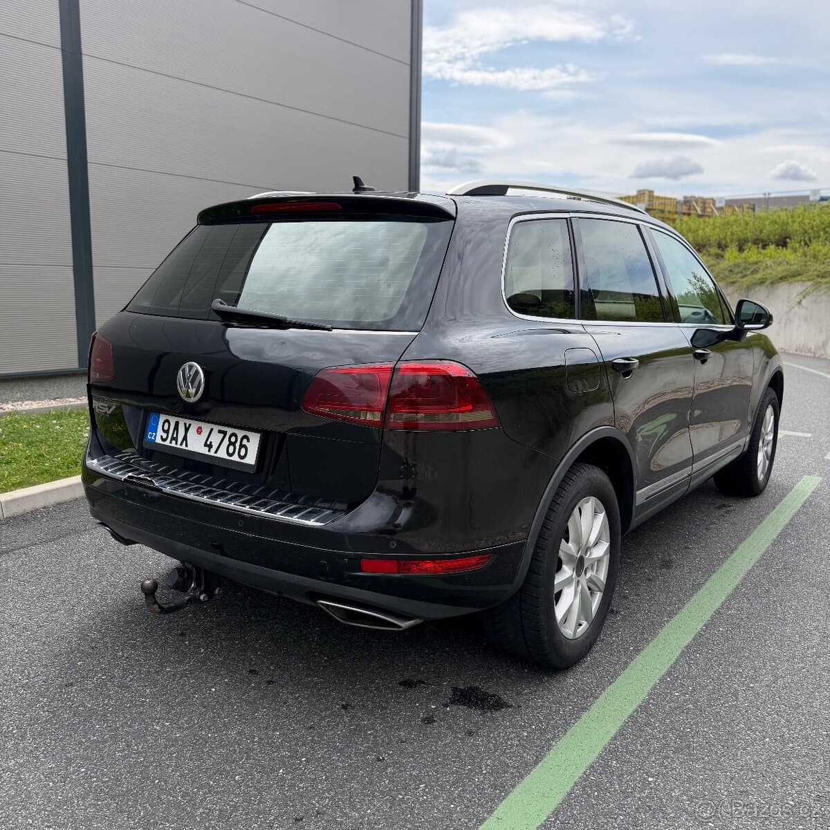 2011 Volkswagen TOUAREG - 3