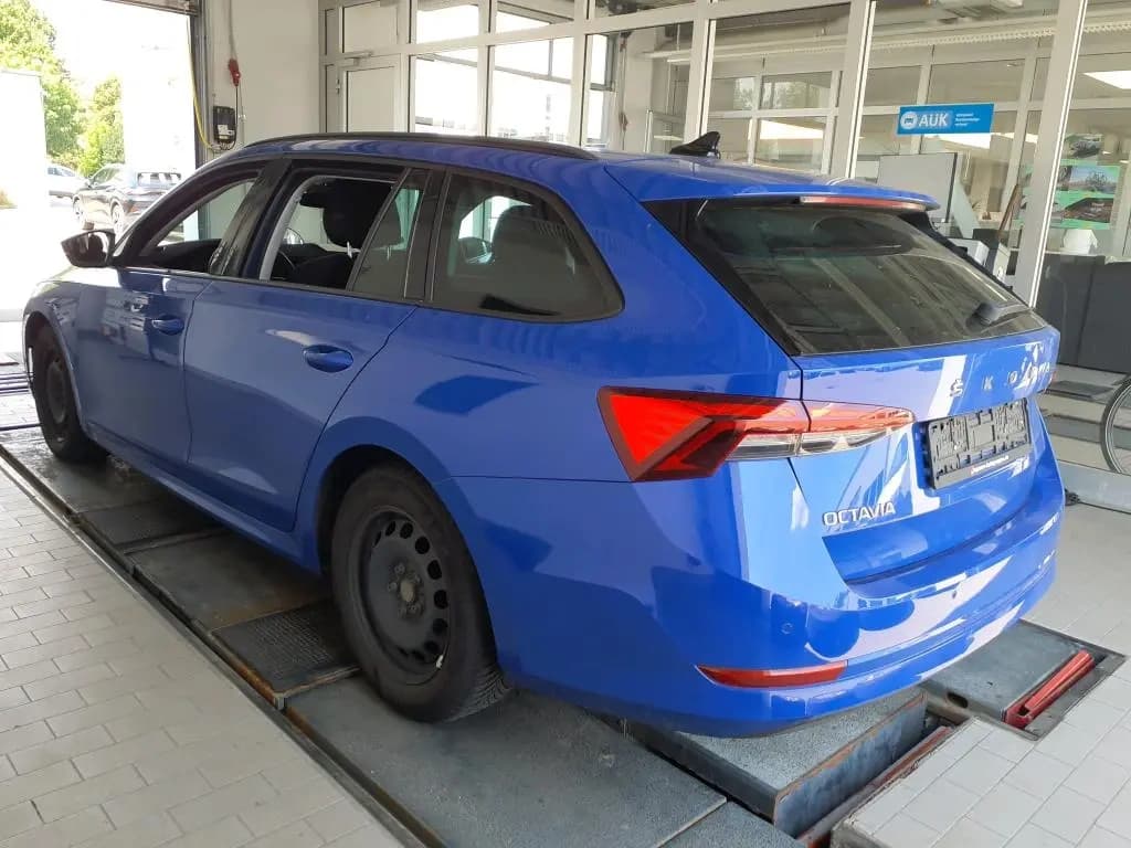 2021 Škoda OCTAVIA - 3