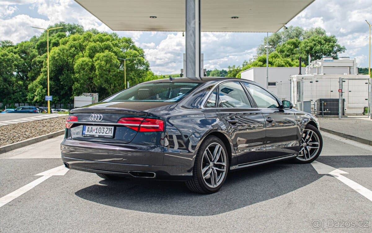 2017 Audi A8 - 3