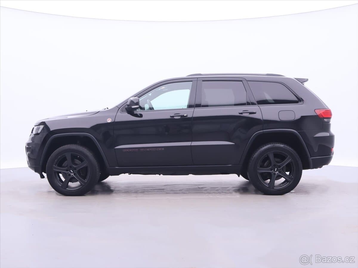 2017 Jeep CHEROKEE - 3