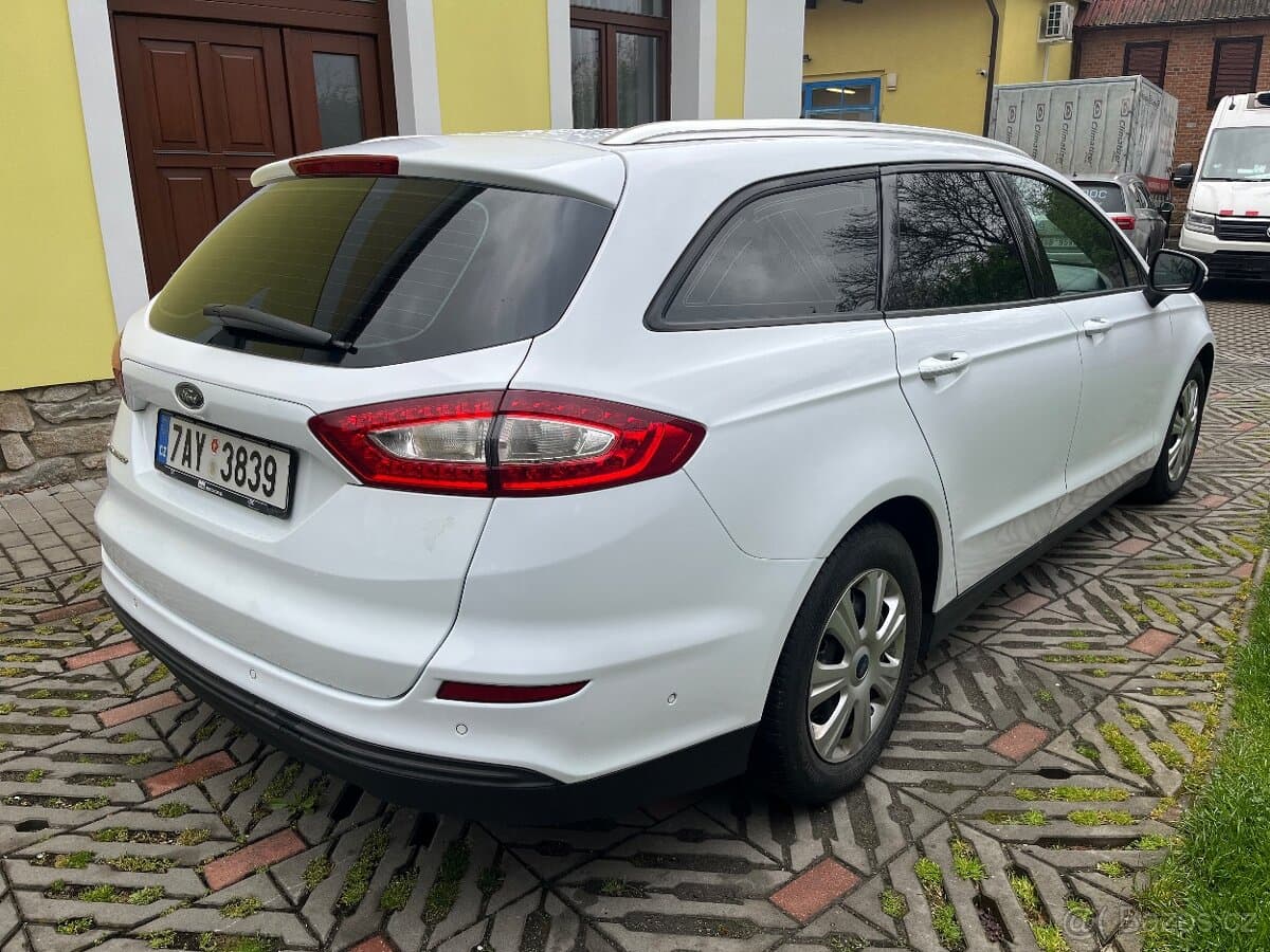 2015 Ford MONDEO - 3
