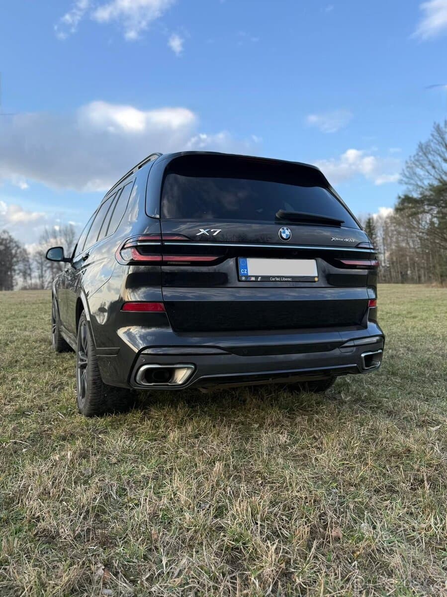 2023 BMW X7 - 3