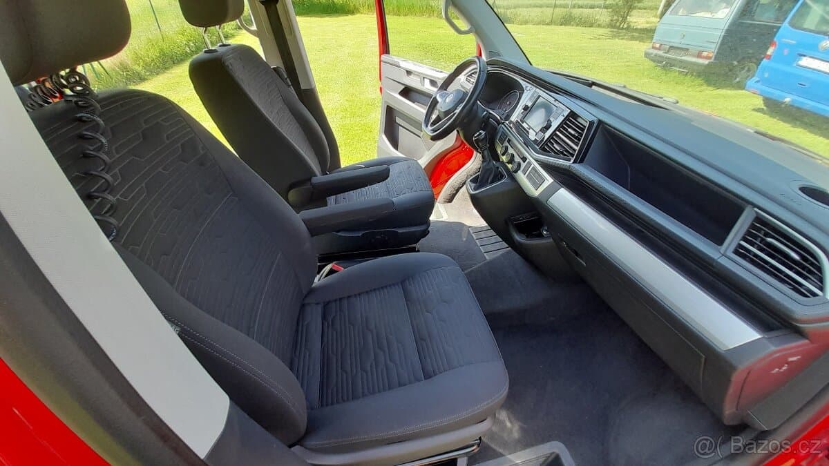 Volkswagen MULTIVAN - 3