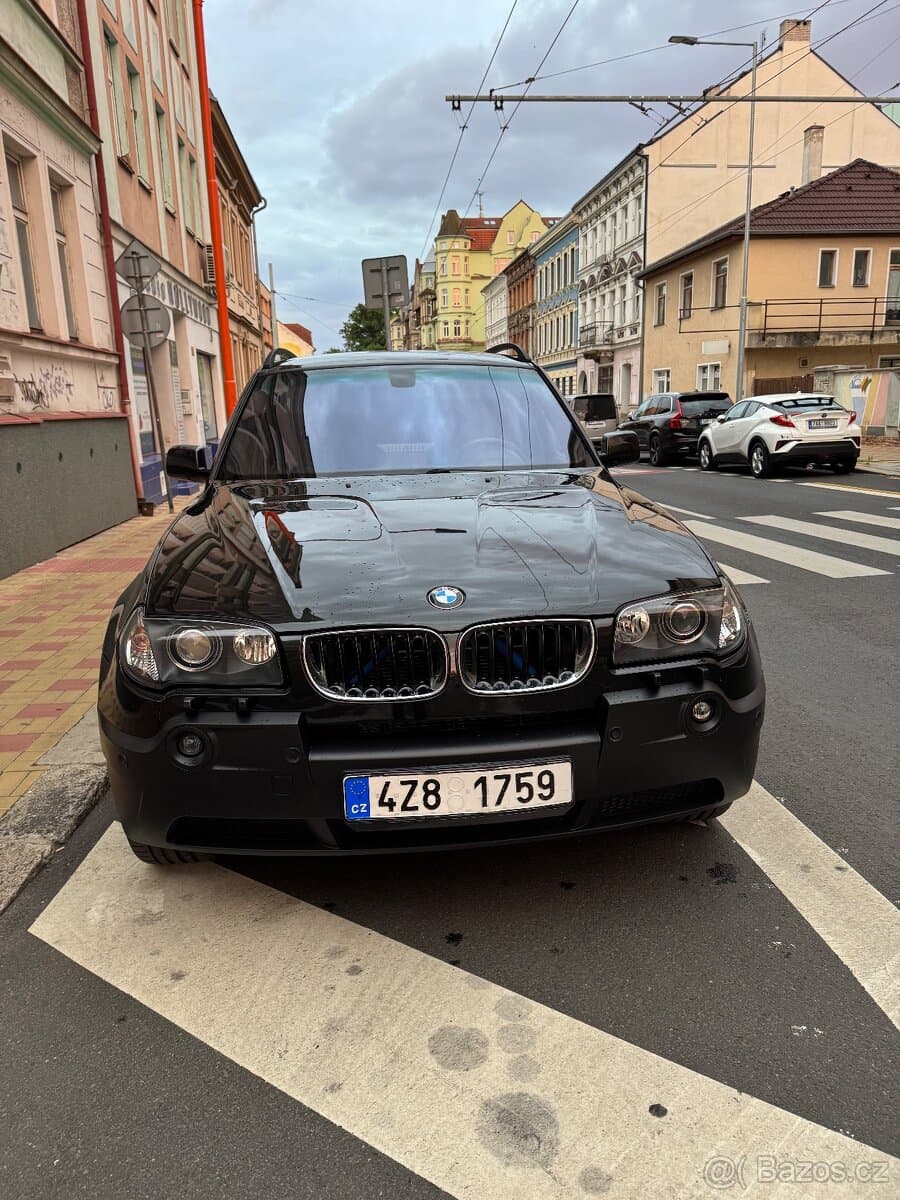 2005 BMW X3 - 3