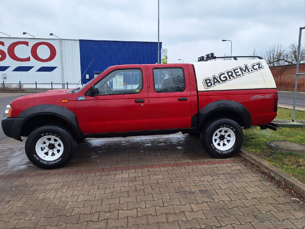 2002 Nissan NAVARA - 3