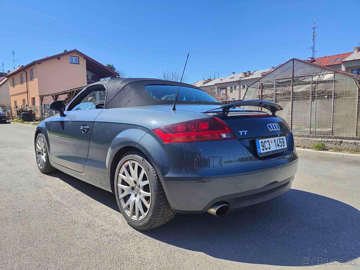 2008 Audi TT - 3