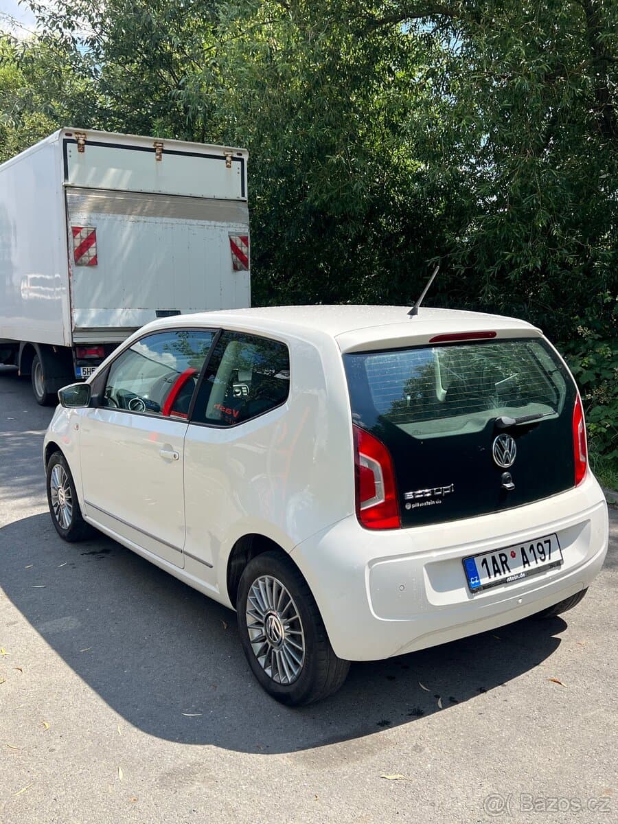 2013 Volkswagen UP! - 3