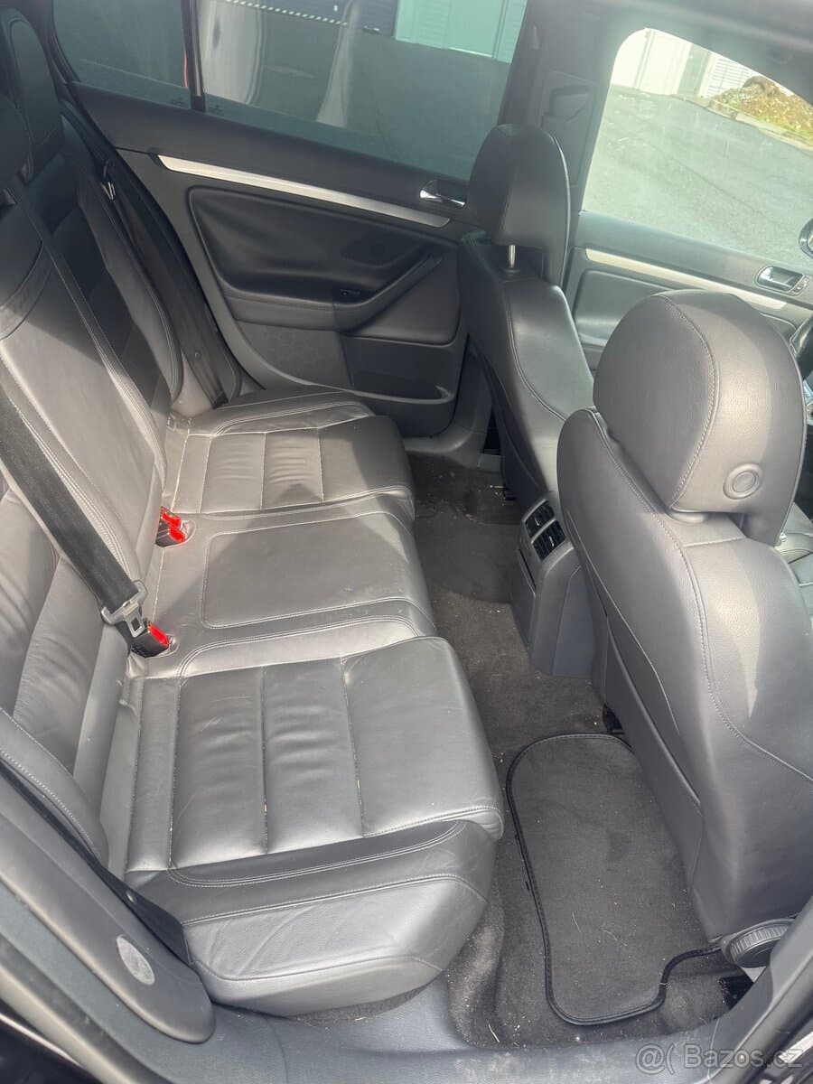 2005 Volkswagen GOLF - 3