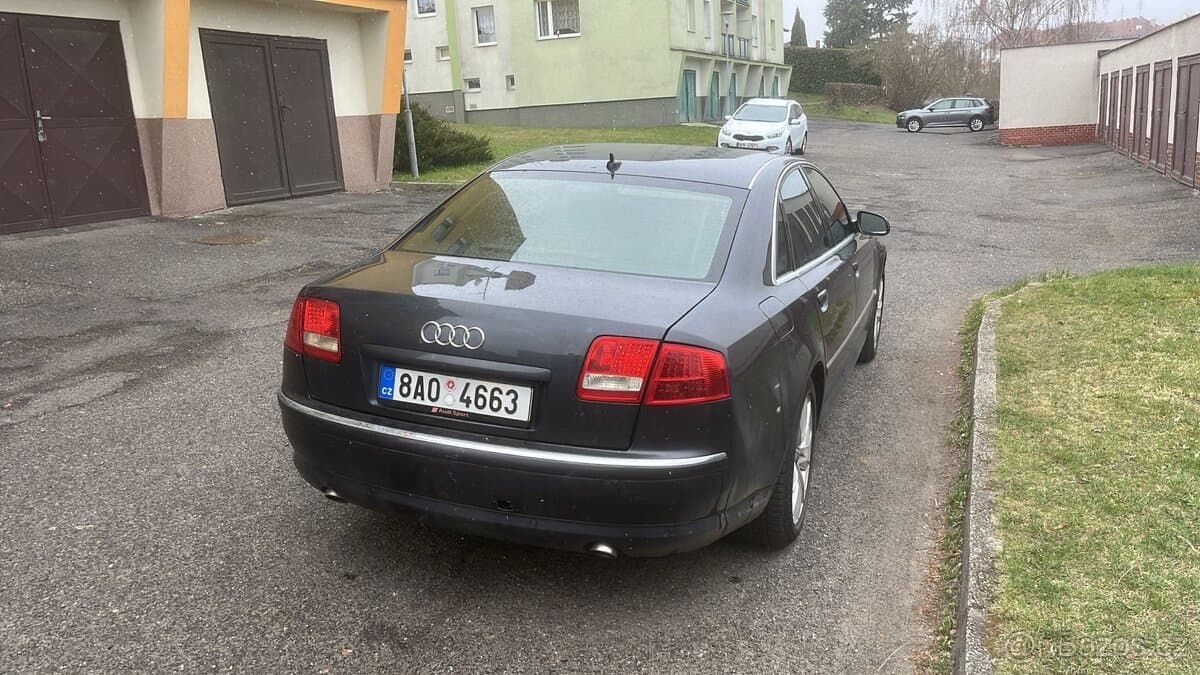 2005 Audi A8 - 3