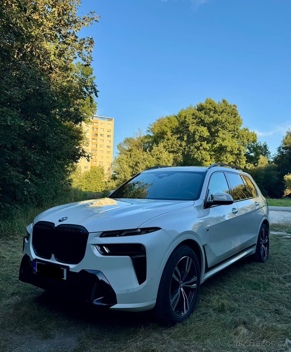 2023 BMW X7 - 3