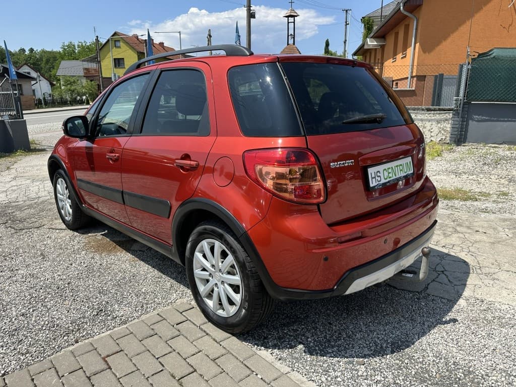 2011 Suzuki SX4 - 3