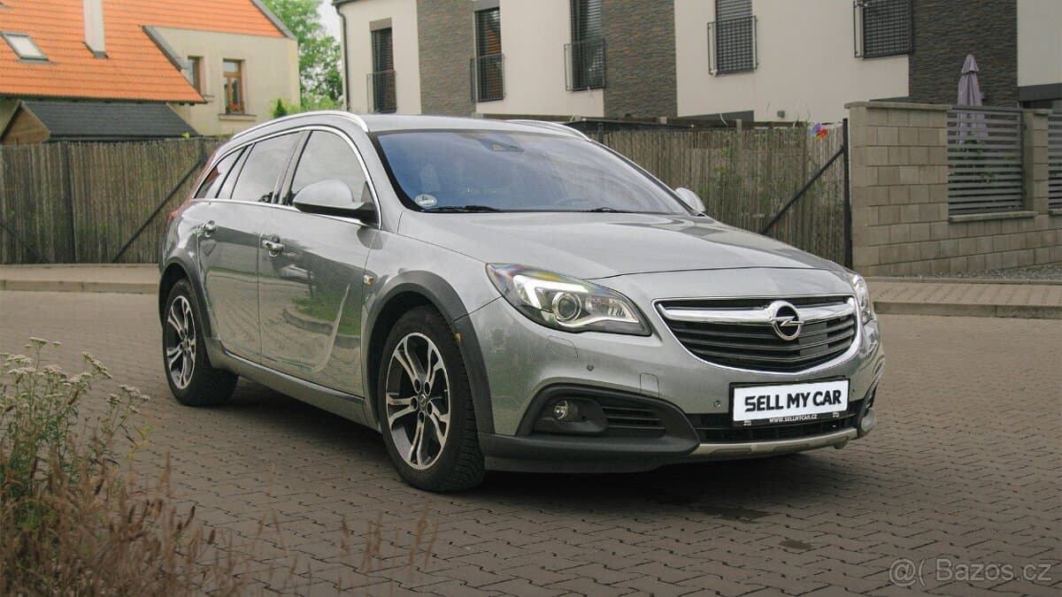 2015 Opel INSIGNIA - 3
