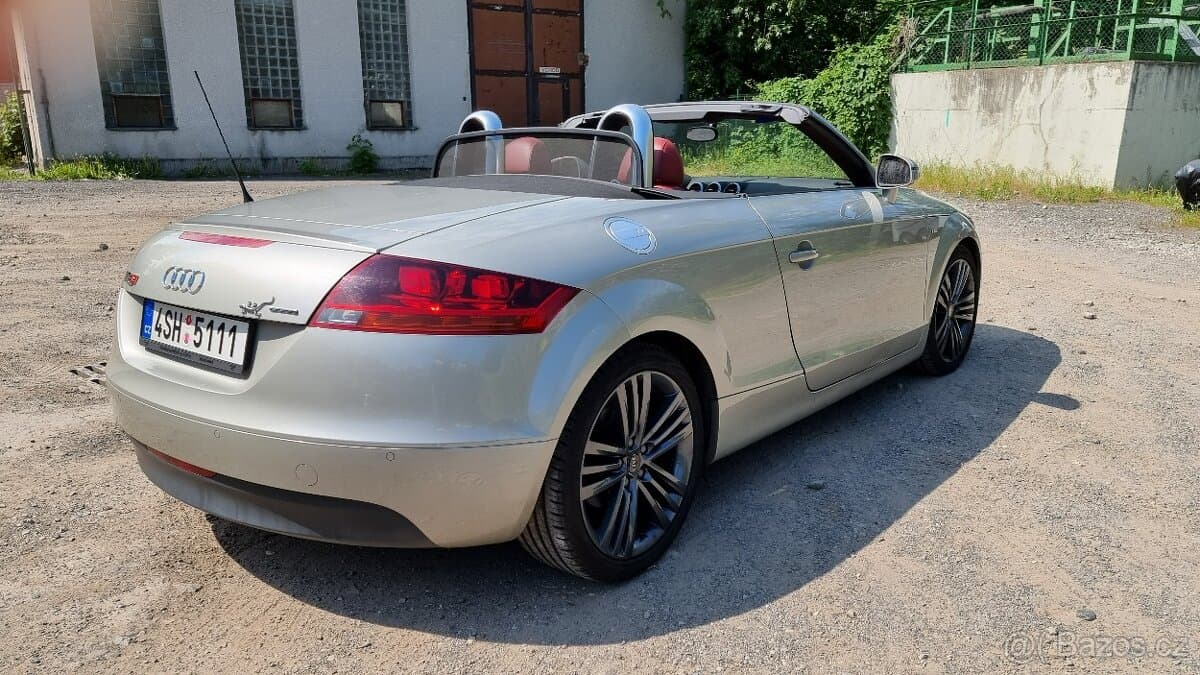 2009 Audi TT - 3