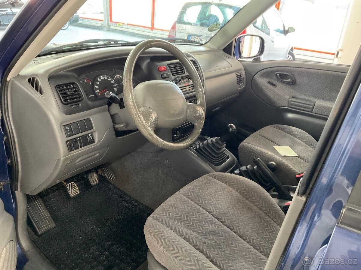 2003 Suzuki GRAND - 3