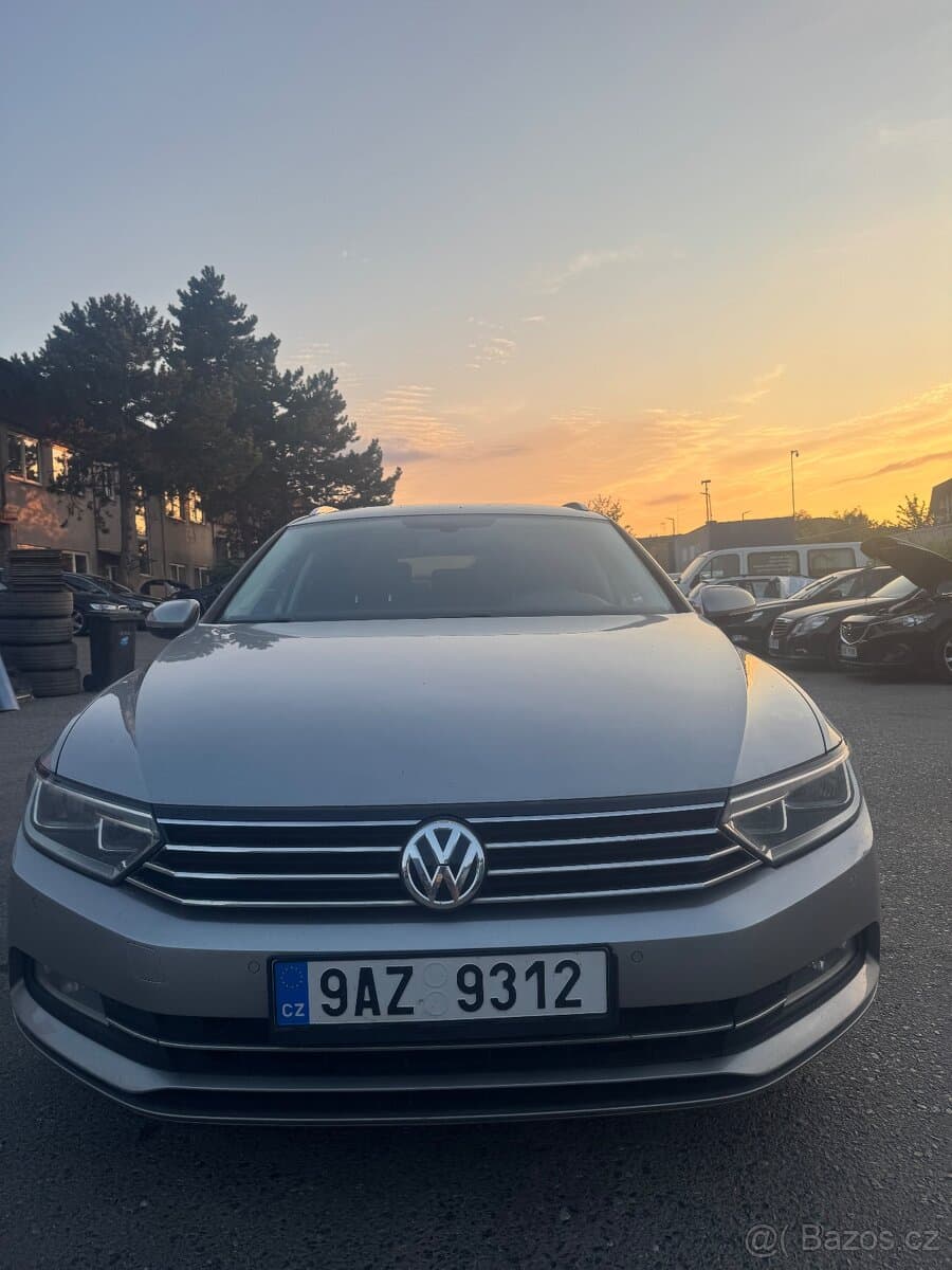 2015 Volkswagen PASSAT - 3