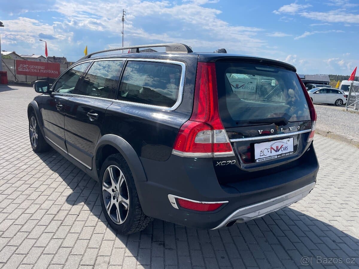 2014 Volvo XC70 - 3