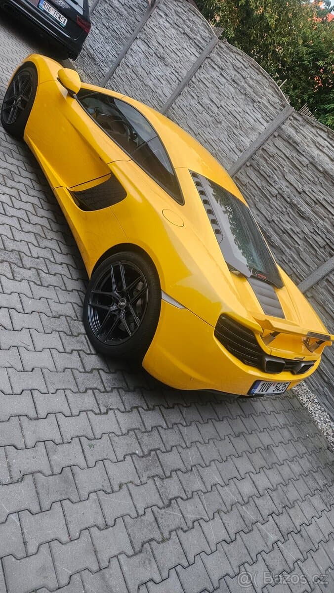 McLaren MP4 - 3
