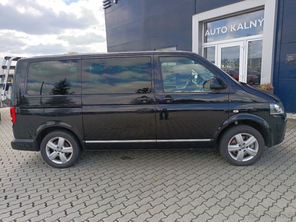 2013 Volkswagen MULTIVAN - 3