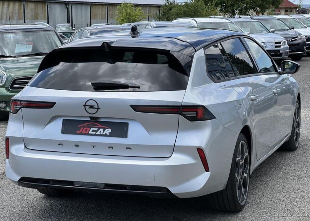2024 Opel ASTRA - 3