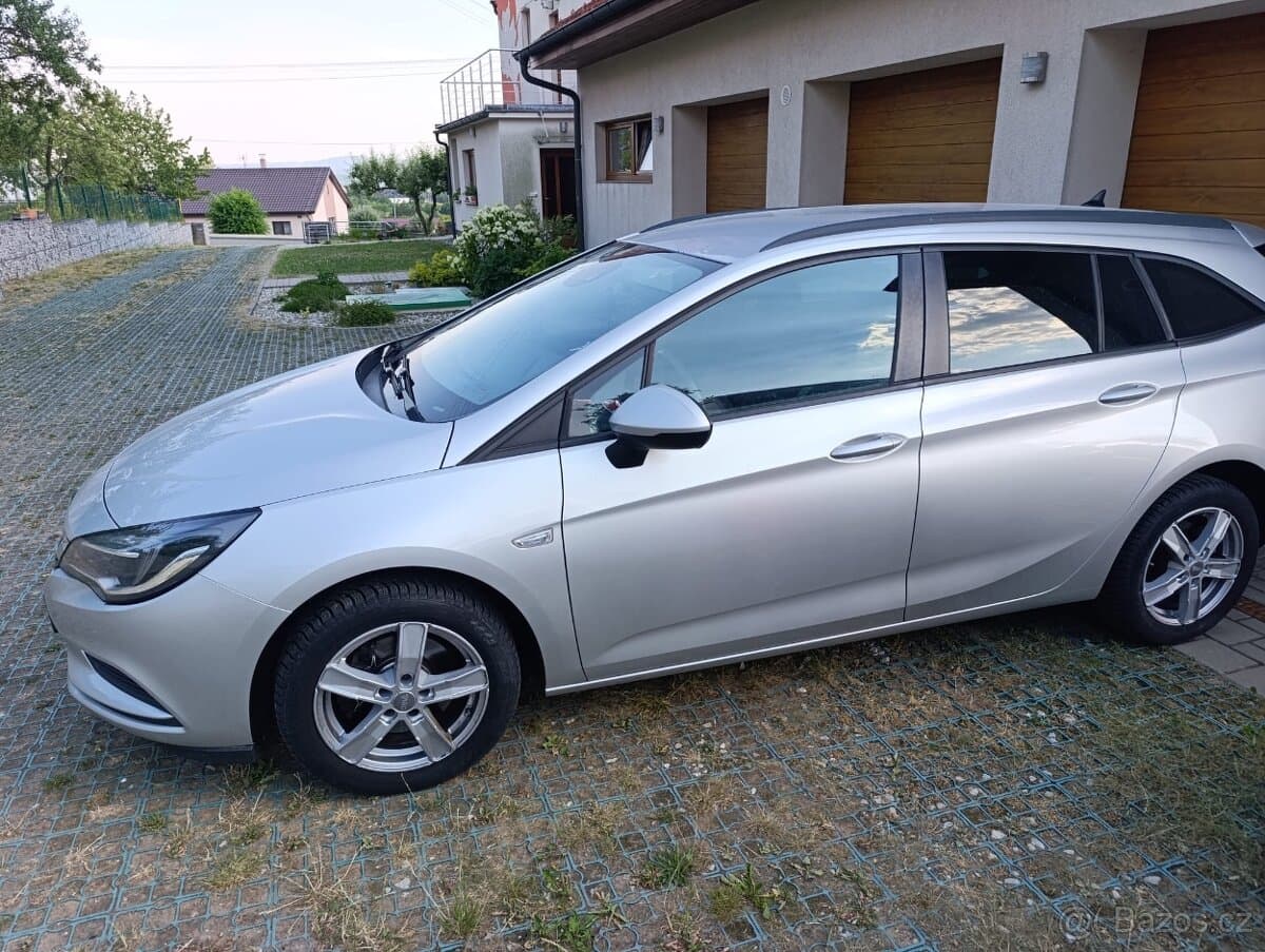 2018 Opel ASTRA - 3