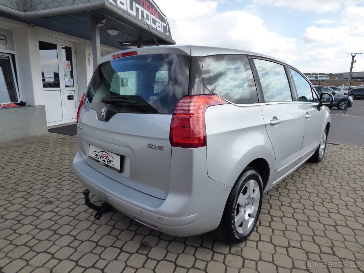 2010 Peugeot 5008 - 3