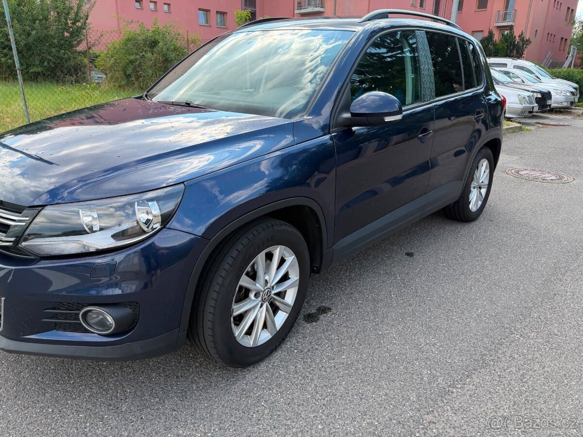 2012 Volkswagen TIGUAN - 3