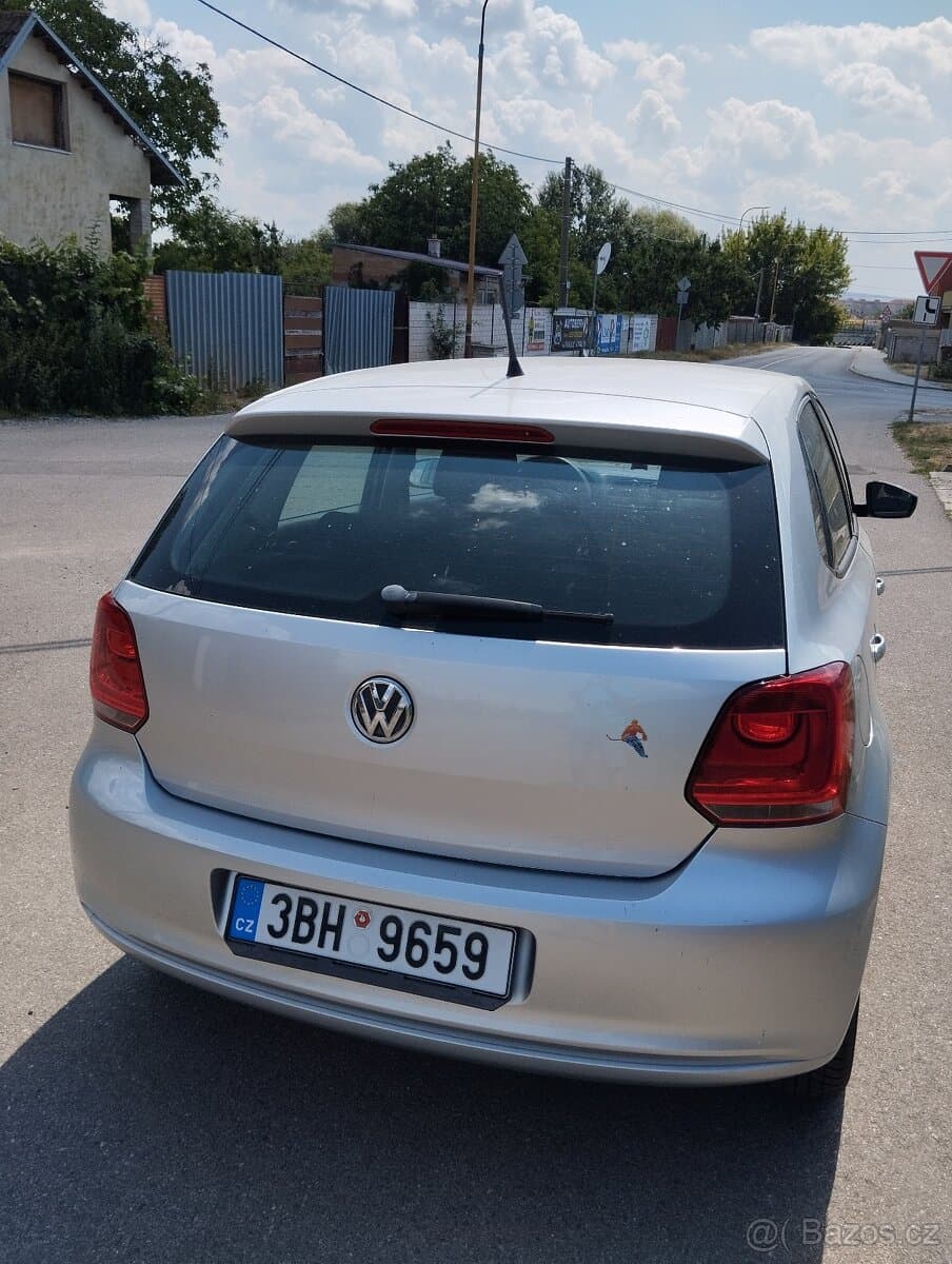 2013 Volkswagen POLO - 3