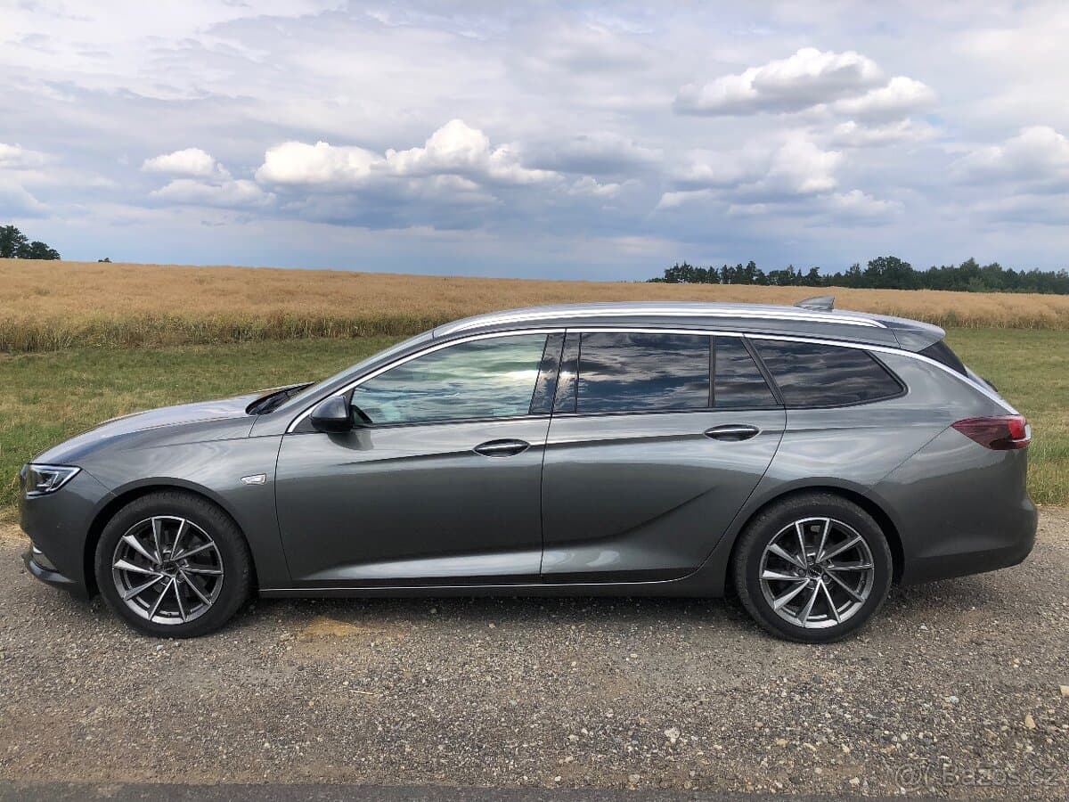 2018 Opel INSIGNIA - 3