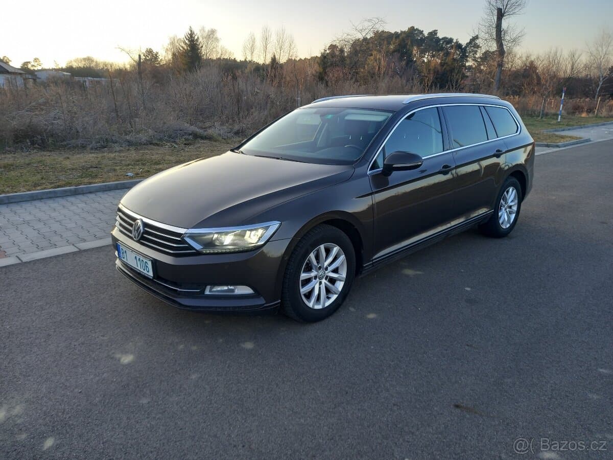 2015 Volkswagen PASSAT - 3